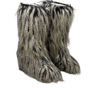 CHANEL FW10 Fantasy Faux Fur Winter Boots - Black and Gray